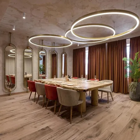 Ξενοδοχείο Apartel 4*