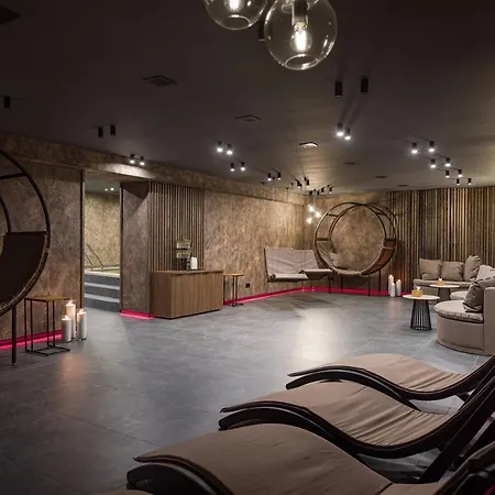 Apartel 4* Oezjhorod