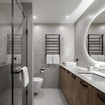 Apartel 4*