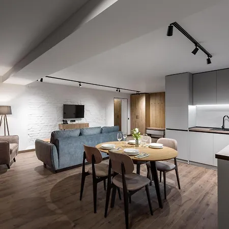 Ξενοδοχείο Apartel 4*
