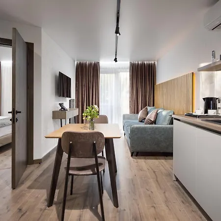 Apartel Hotel 4*