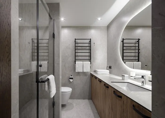 Apartel 4*