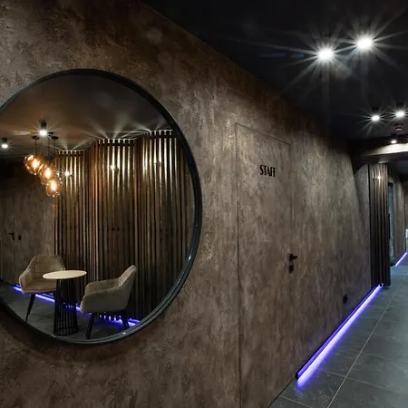 Apartel 4*