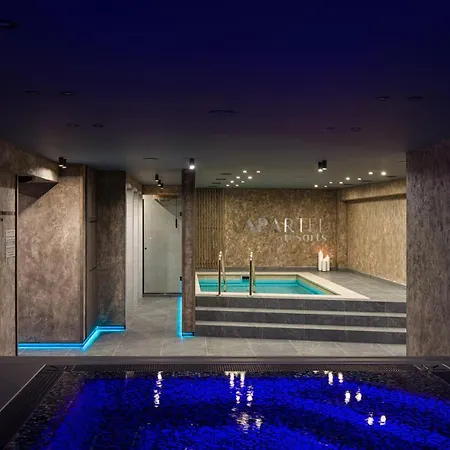 Apartel فندق أوزهورود