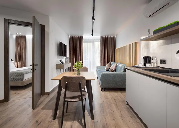 Apartel Otel 4*